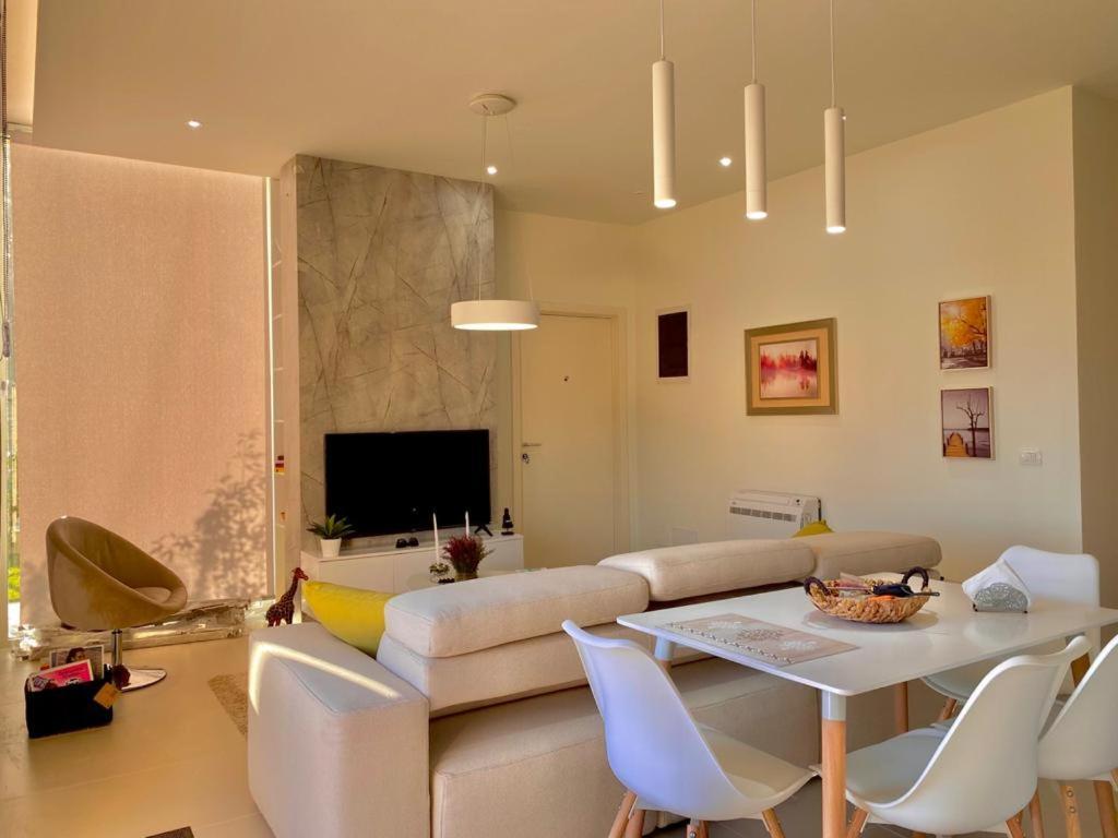 Pacific 2 Bedroom Villa